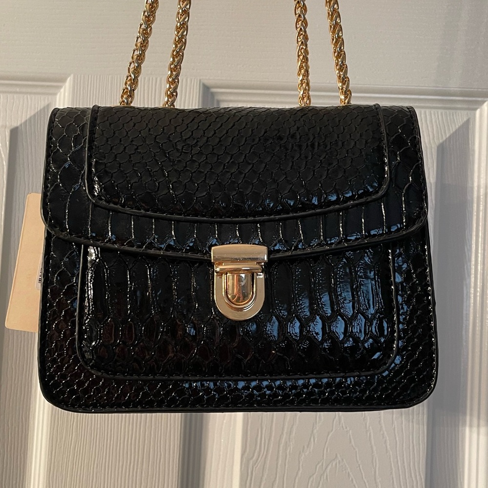 Mellow world purse. New. Cross body or shoulder bag.